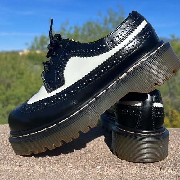 🏴󠁧󠁢󠁥󠁮󠁧󠁿 Dr. Martens MIE Vintage Tuxedo Platform Wingtips / Oxfords UK 3 - Picture 4 of 16
